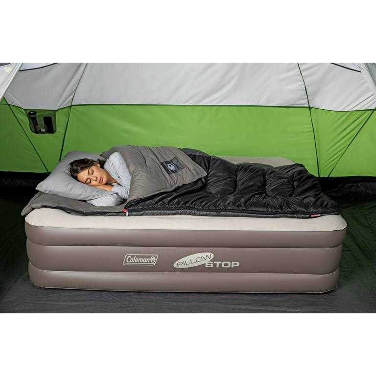 Queen Double High Airbed with Pump F1452