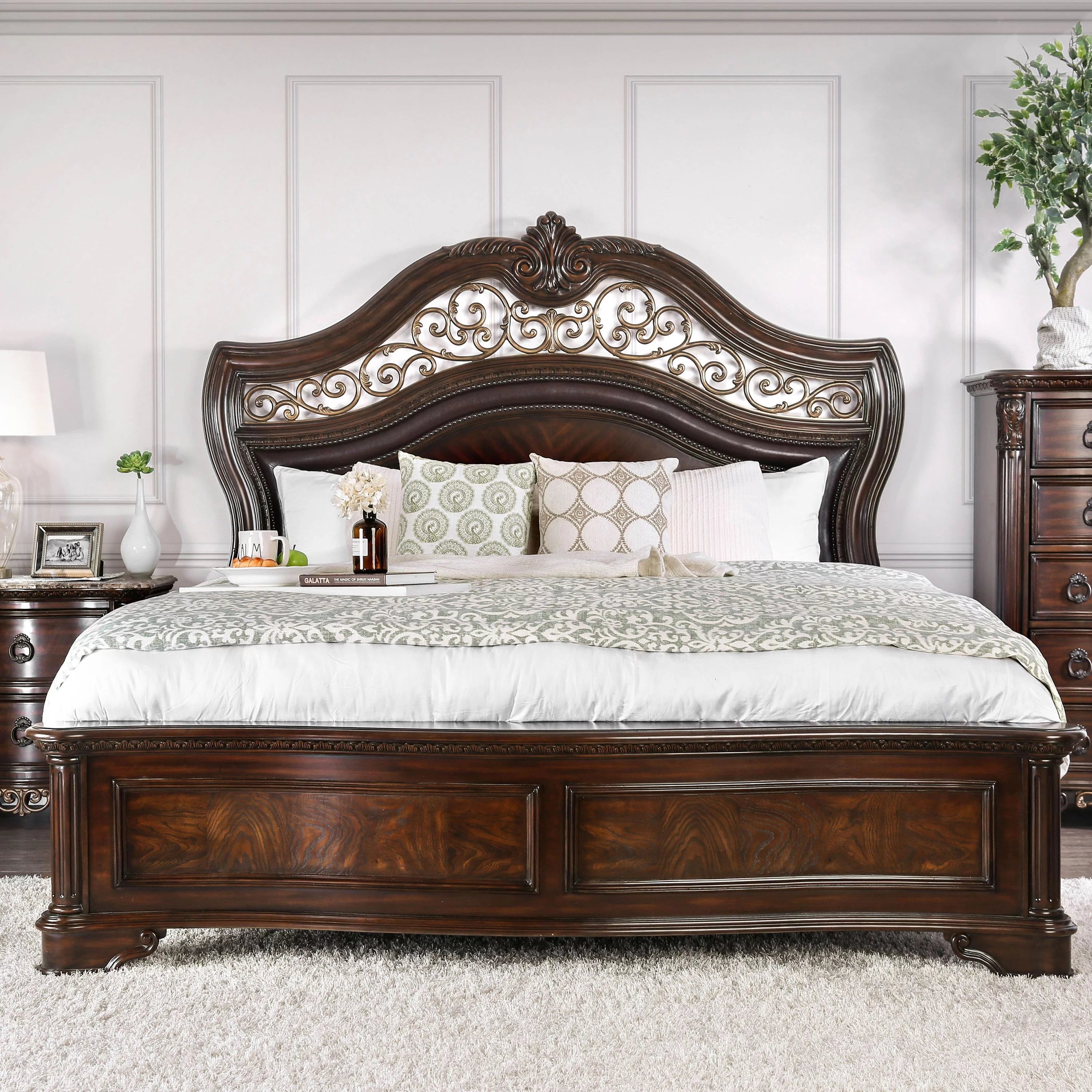 Brown Cherry Queen Wood Panel Bed Y828291