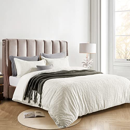 White Fluffy Queen Duvet Cover Set M364