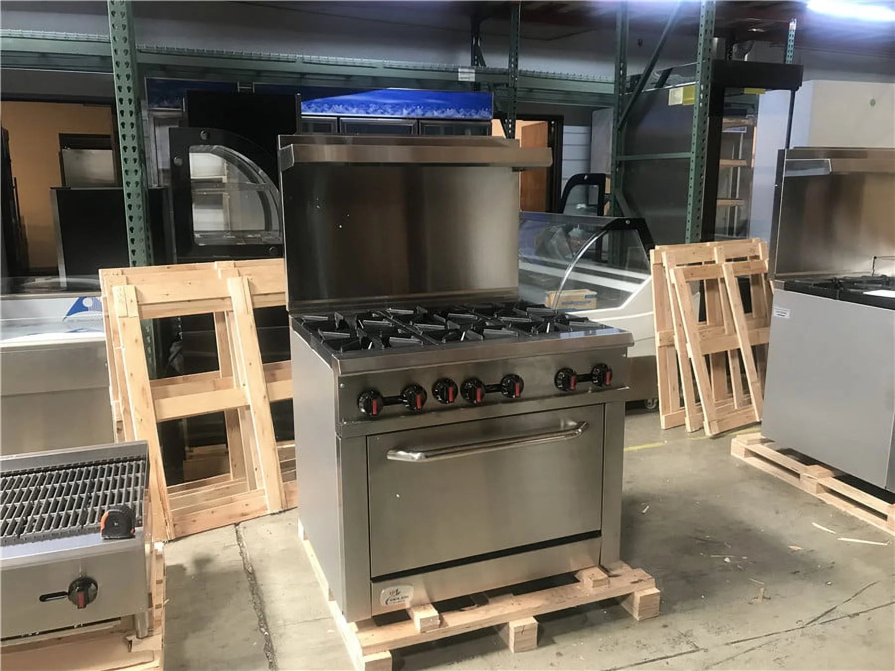 6 Burner Commercial Range and Oven, Stainless Steel, 211000 BTU B604