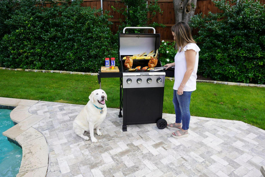 Silver Black Gas 4-Burner Grill E1361