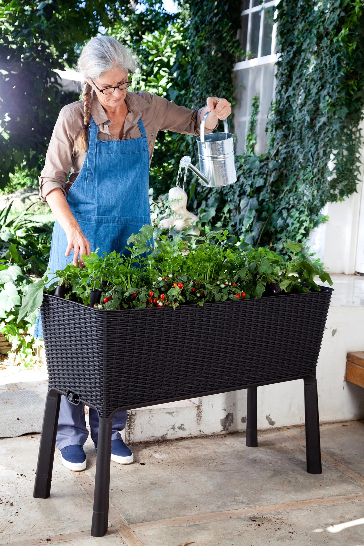 Elevated Garden Bed, Anthracite K3957