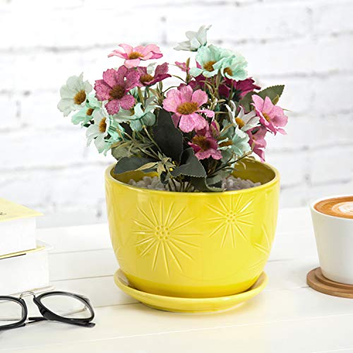 7 Inch White Ceramic Plant Pot with Drainage Hole and Saucer L724310
