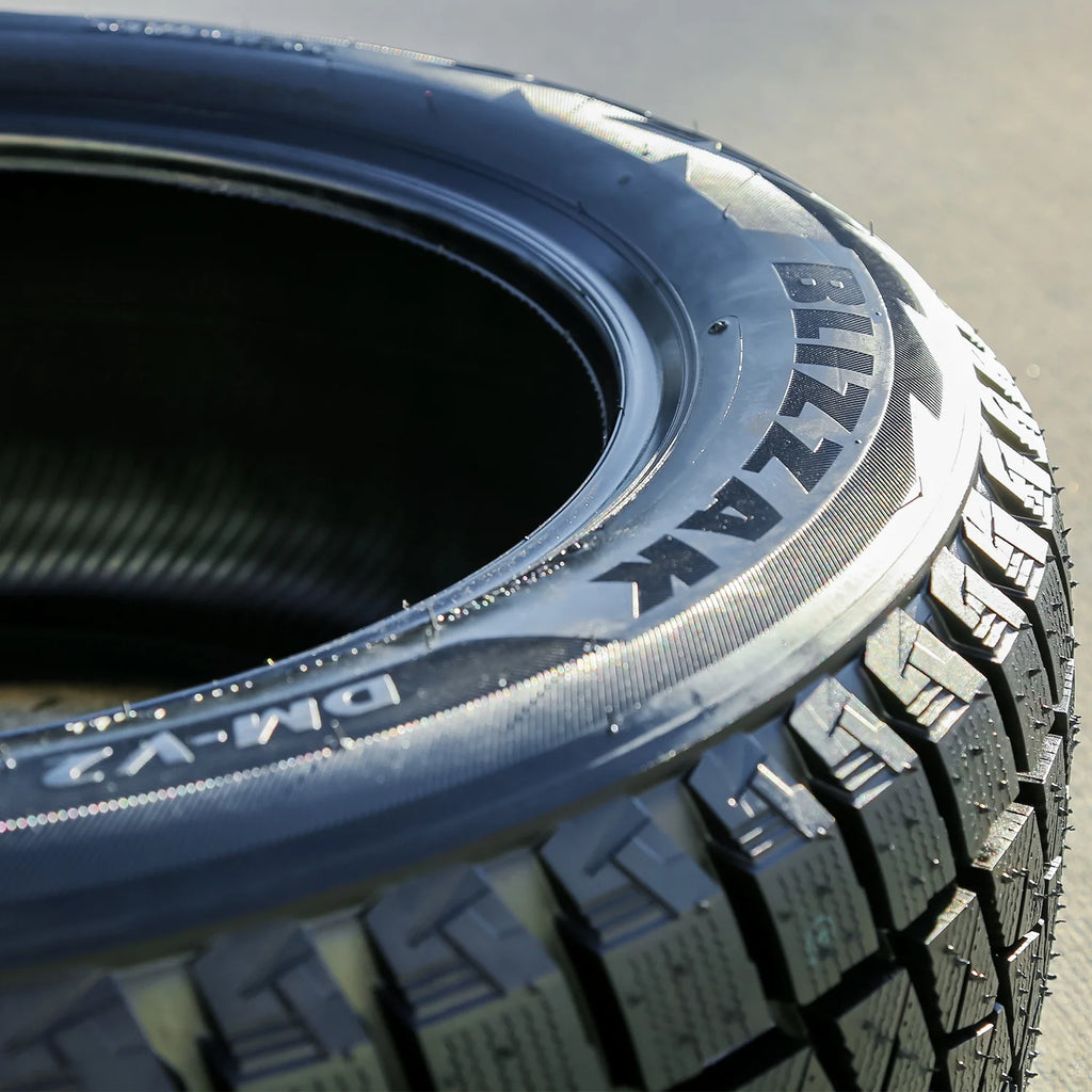 Set of 4 215/70R16 Snow Winter Tires F73169