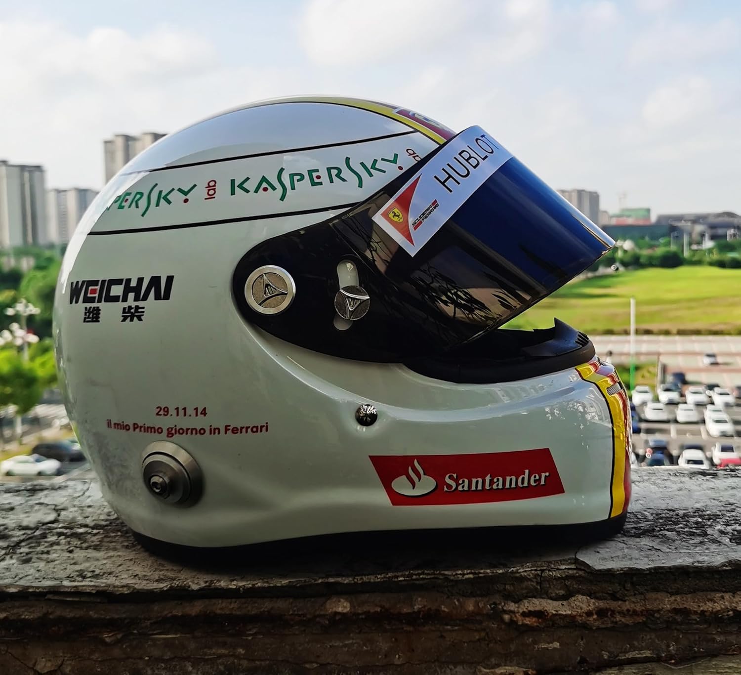 F1 Helmet U530672