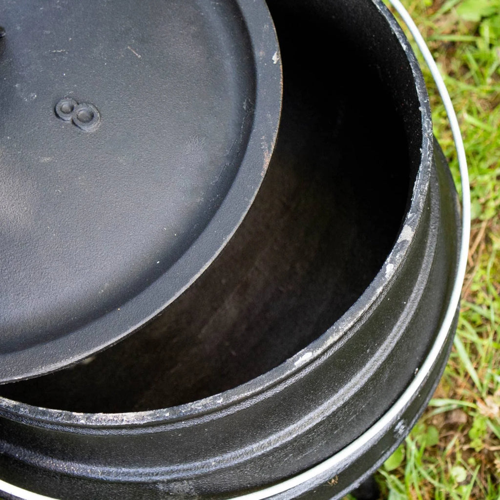 16 Inch 9 Gallon Cast Iron Dutch Oven Q8884