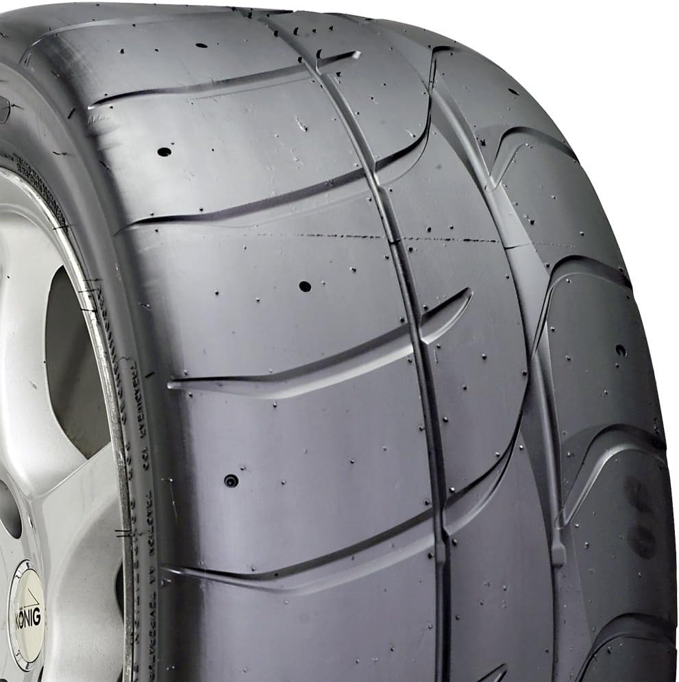 245/40R18 93W High Performance Tire P274440