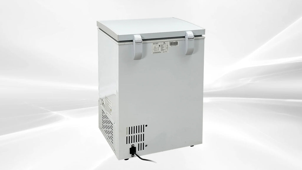 Single Door Food Chest Freezer 3.5 Cu. ft. H5393