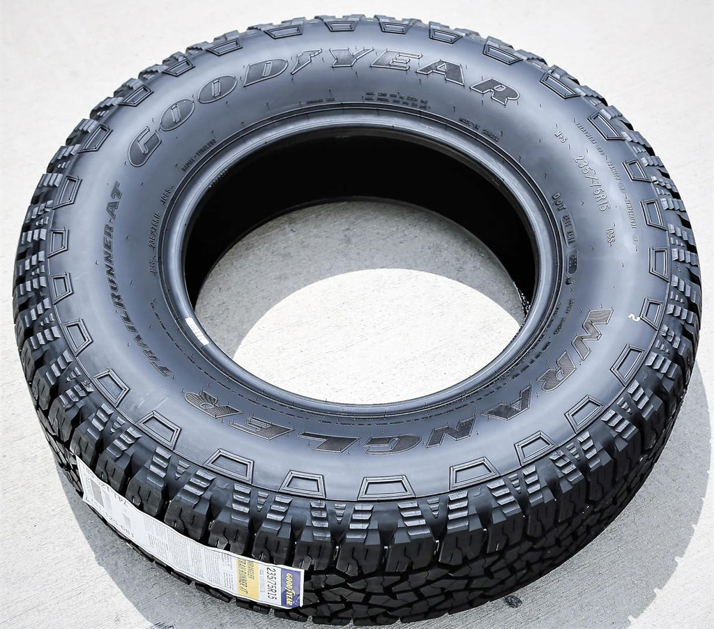 235/75R15 Radial Tire P158576