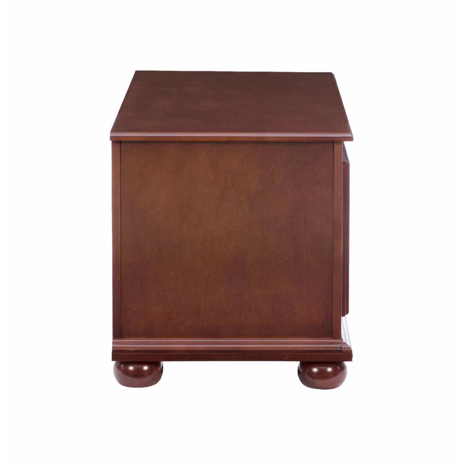 Traditional Cedar Storage Chest, Rich Cherry Finish C1289