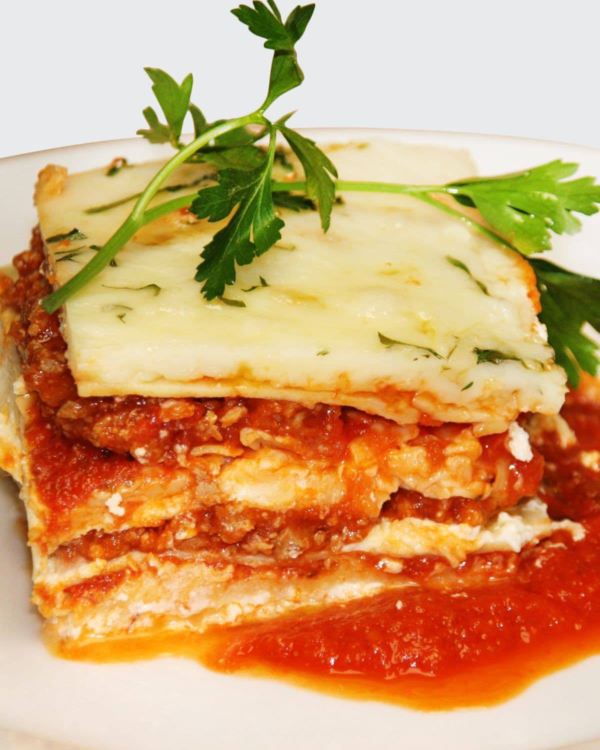 Lasagna Bolognese H4945