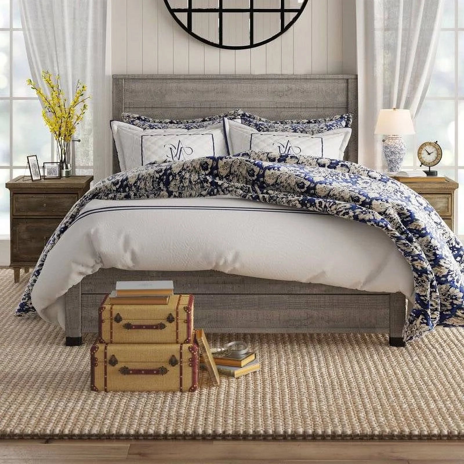 Grey Queen Solid Wooden Platform Bed Frame with Headboard Q800635