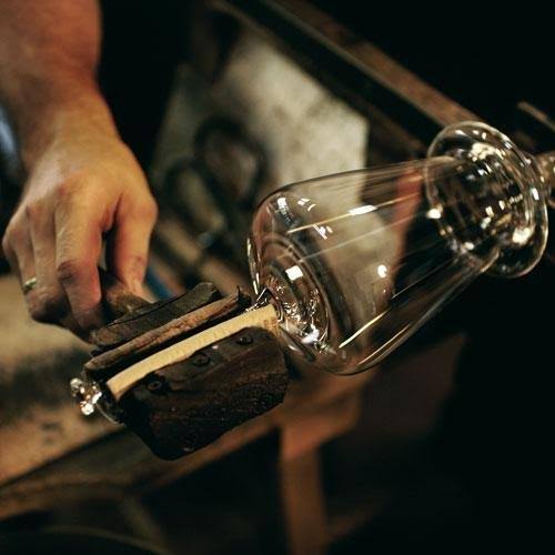 Universal Glass M864
