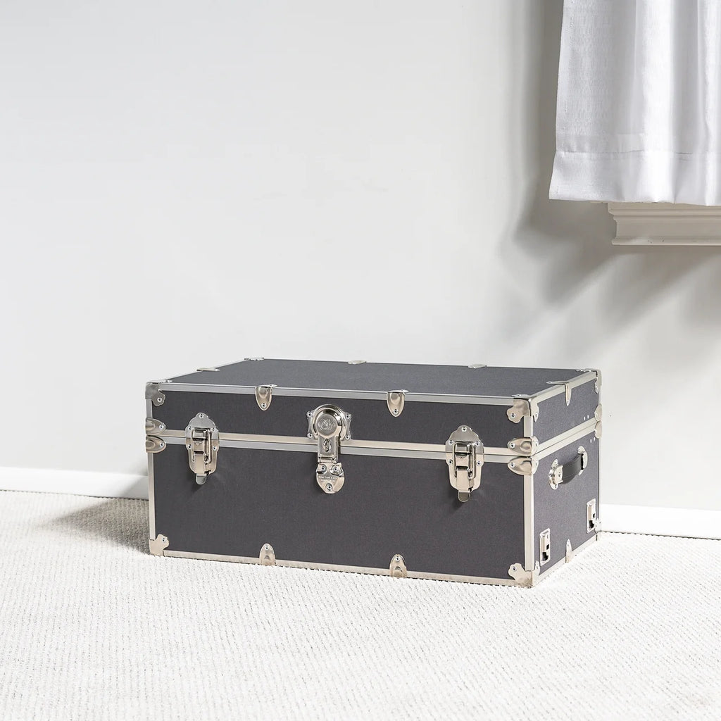 Large Armor Trunk with Removable Wheels 32"x18"x14" Royal Blue P613