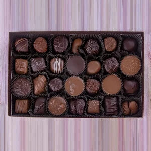 Deluxe Assortment Milk Dark 2lb J853