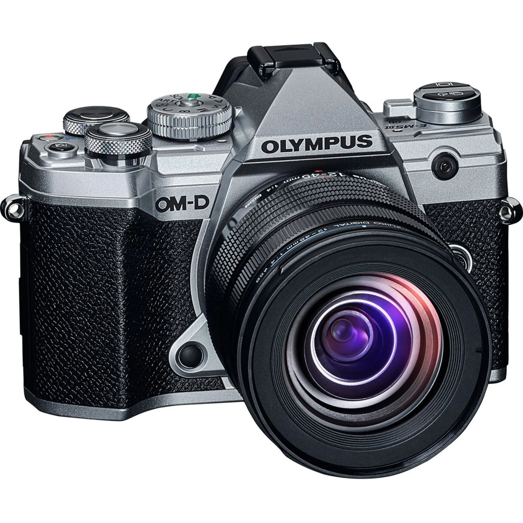 Silver Mirrorless Camera with Lens P14178