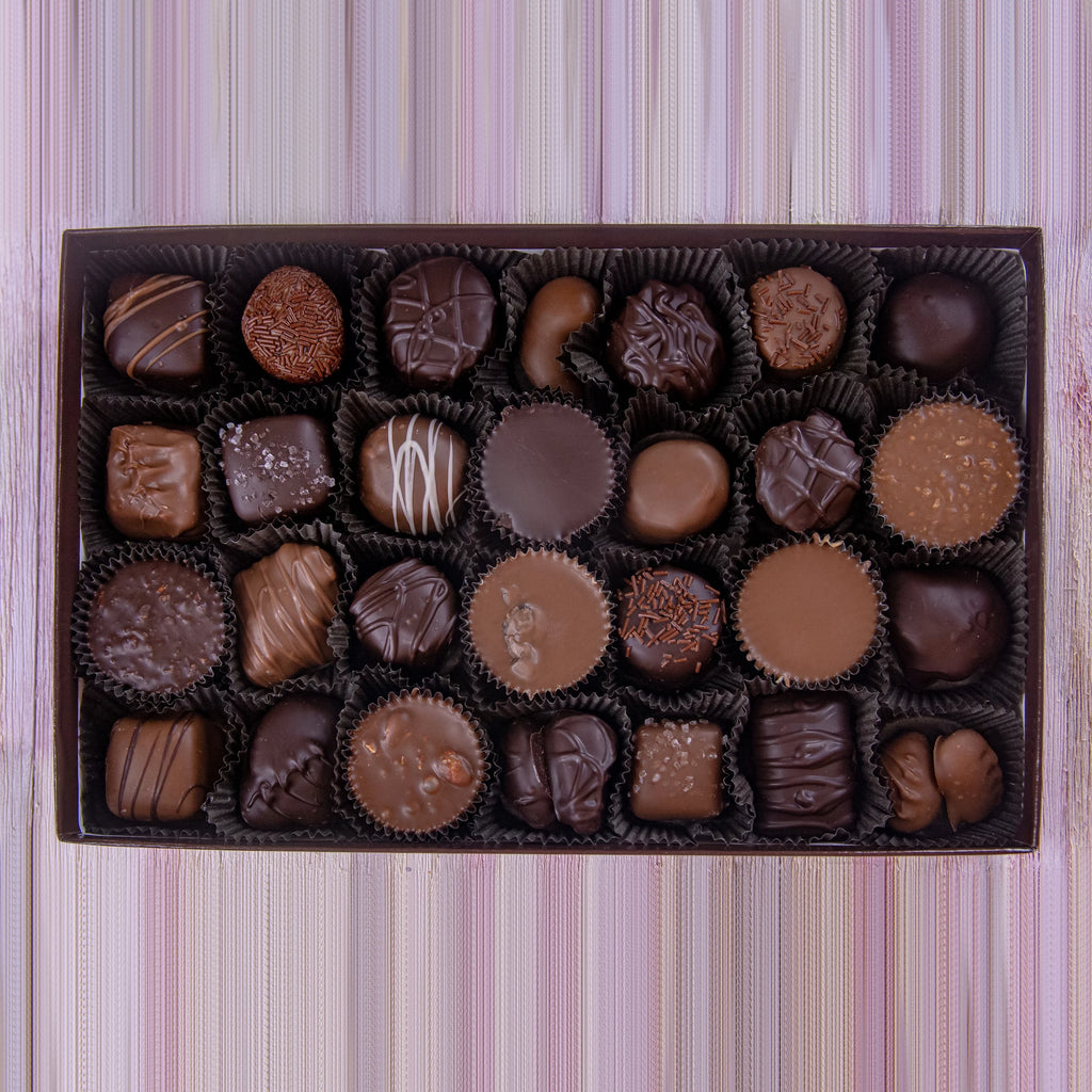 Deluxe Assortment Milk Dark 2lb J853