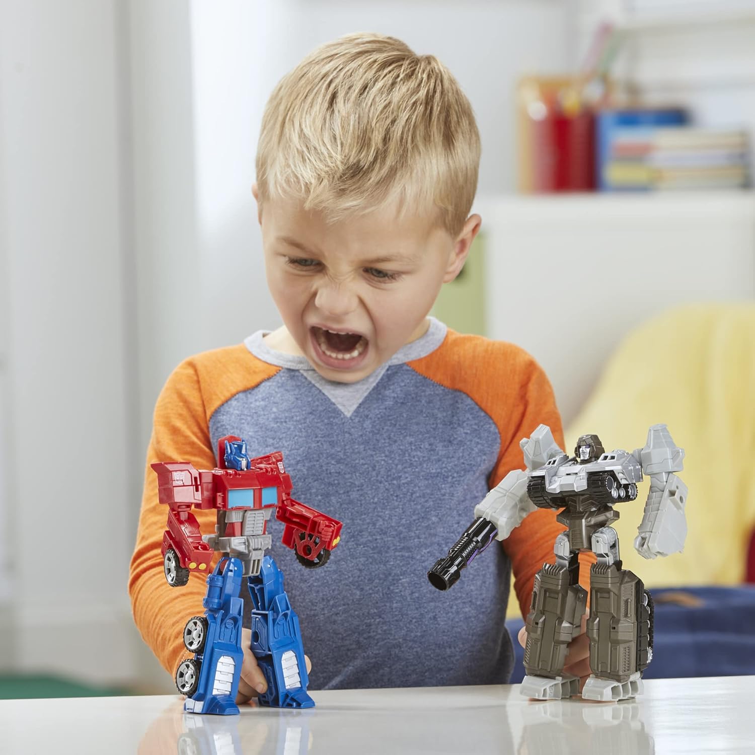 2-Pack Action Figures I537019