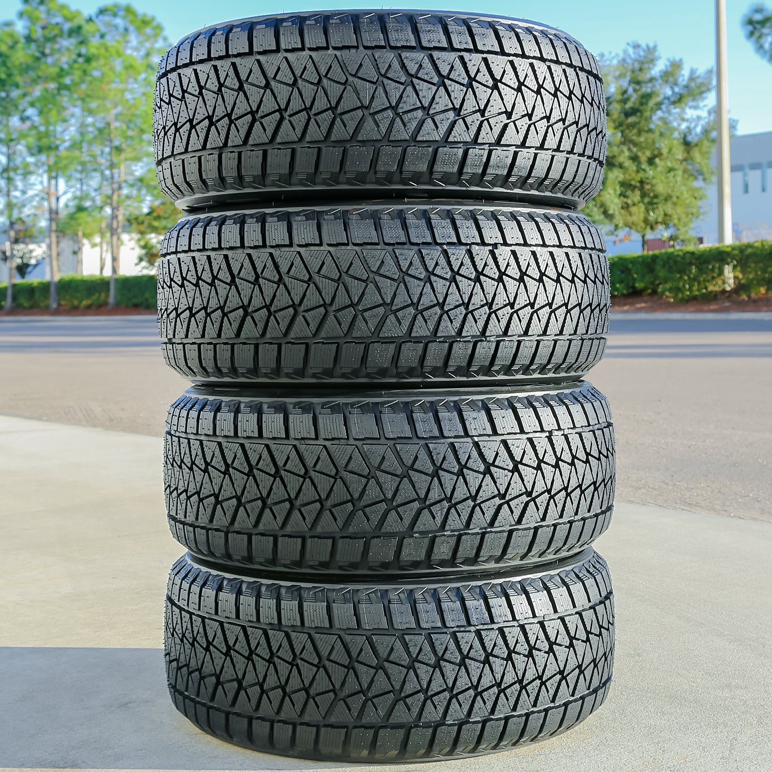 Set of 4 215/70R16 Snow Winter Tires F73169