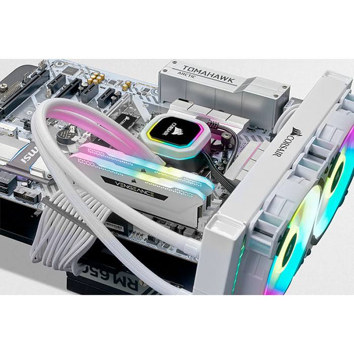 32GB (4x8GB) DDR4 3200MHz C16 White Memory Kit P786994