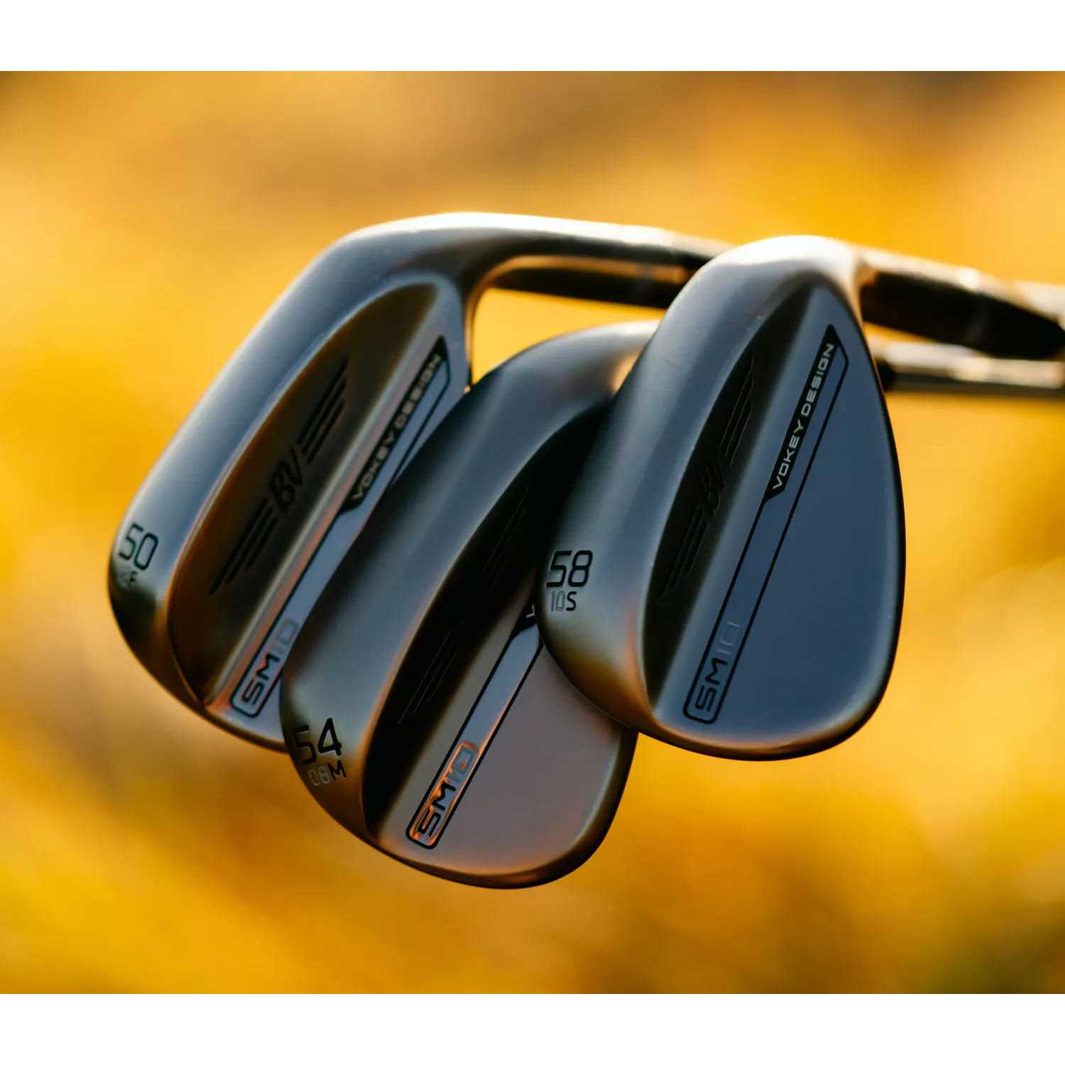 Jet Black Wedge G473