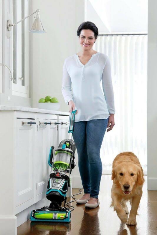 Blue Bagless Upright Vacuum S195