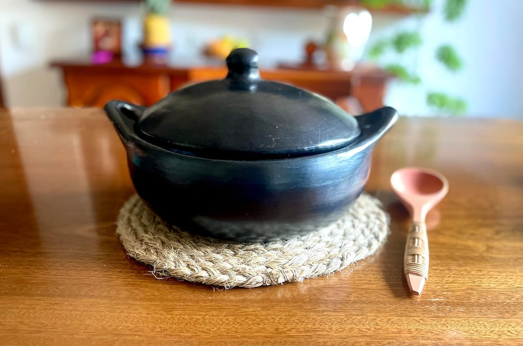 Clay Pot with Handles & Lid, 3.5 Lt Handmade Earthen Casserole C1743