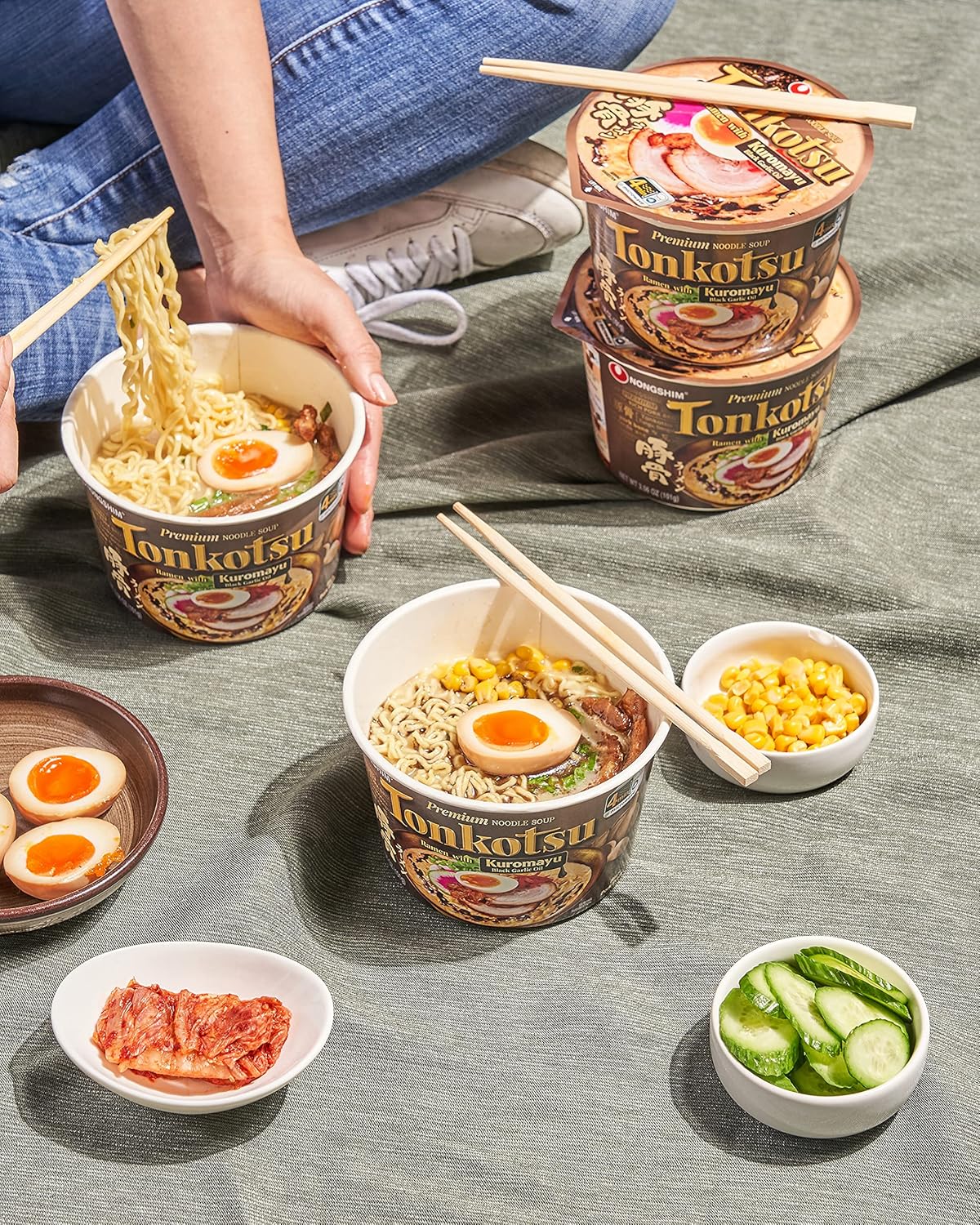 6 Paper Bowls Tonkotsu Ramen with Black Garlic Oil B6150