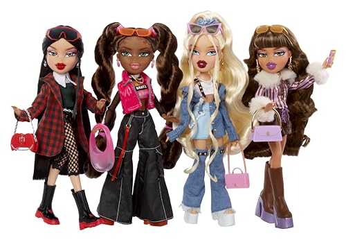 Jade Fashion Doll with 14 Accessories and Poster A345