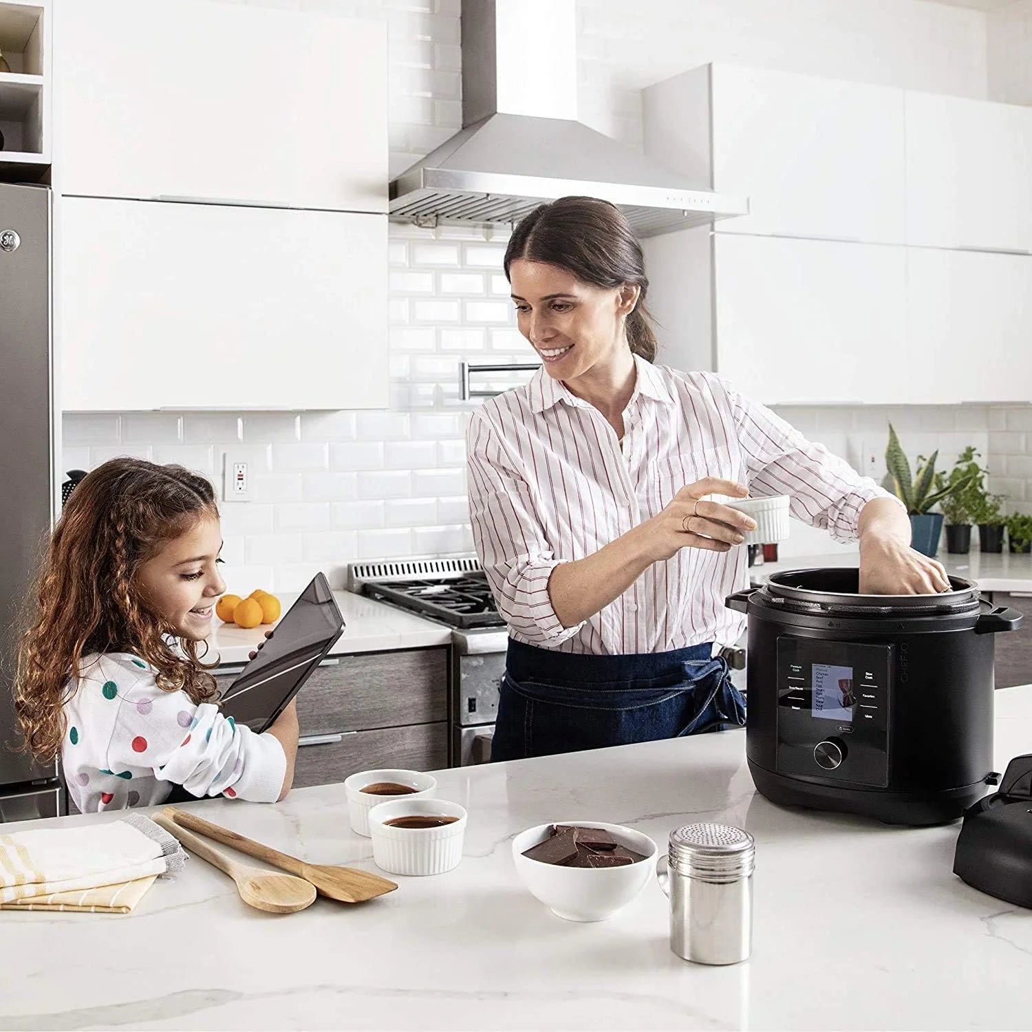 Smart Pressure Cooker 6 Qt H3952