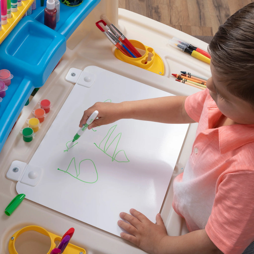 Plastic Kids Activity Center and Table N939314