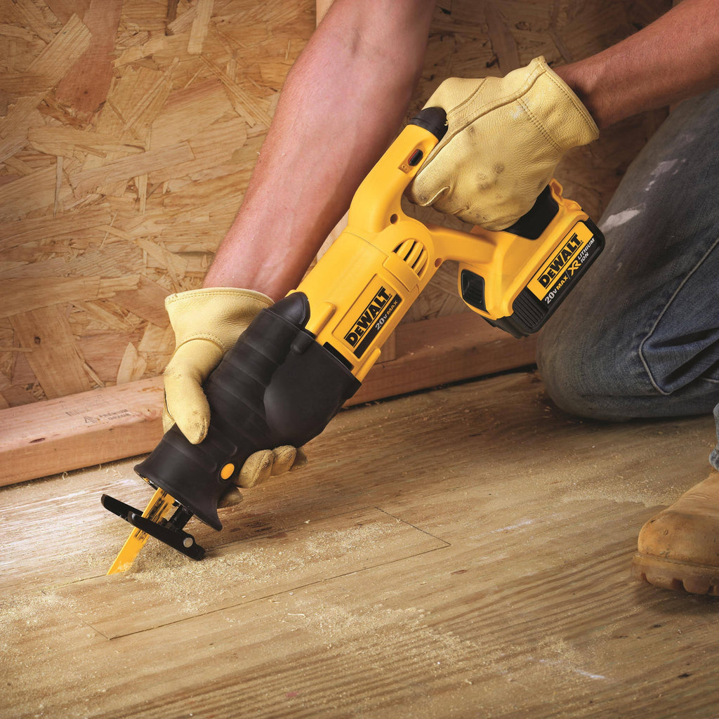 20V MAX Lithium-Ion Reciprocating Saw U726421