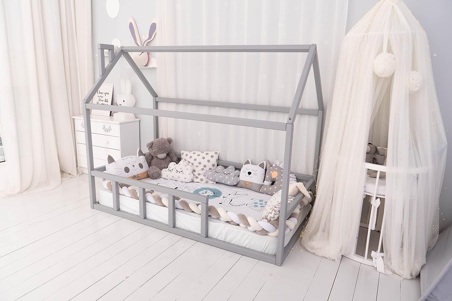Grey Twin Floor Bed Frame P663997
