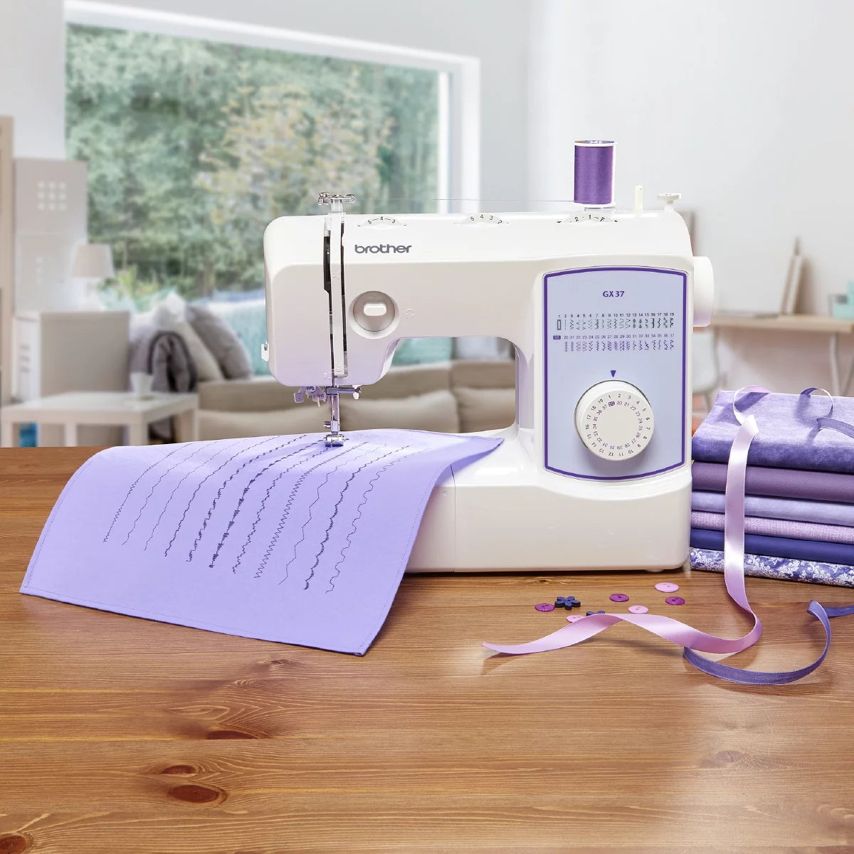 Lightweight Portable Mechanical Sewing Machine with 37 Built-In Stitches M1346