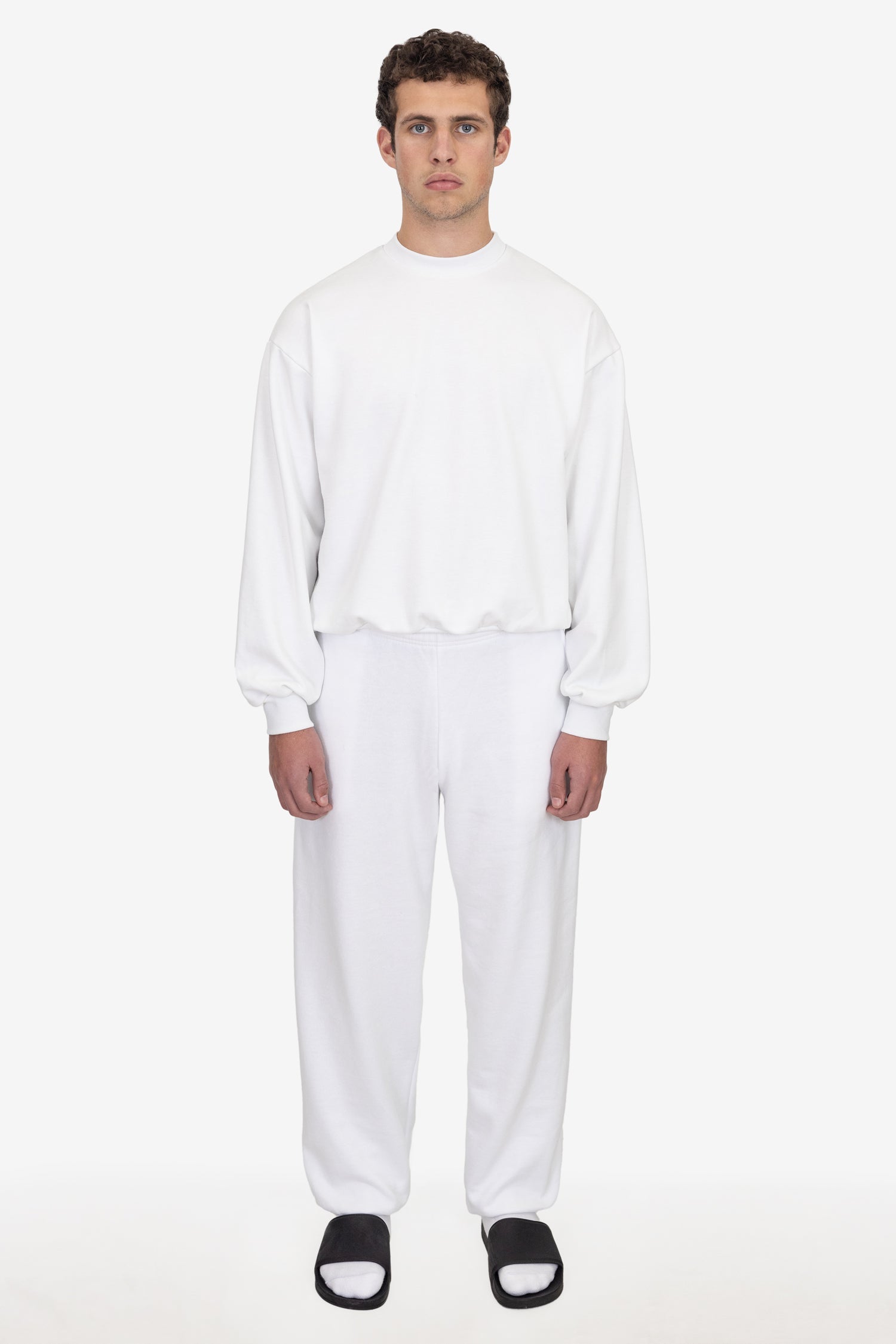 MWF1044 Unisex - 10 oz. Mid-Weight Poly Cotton Fleece Wide Sweatpant